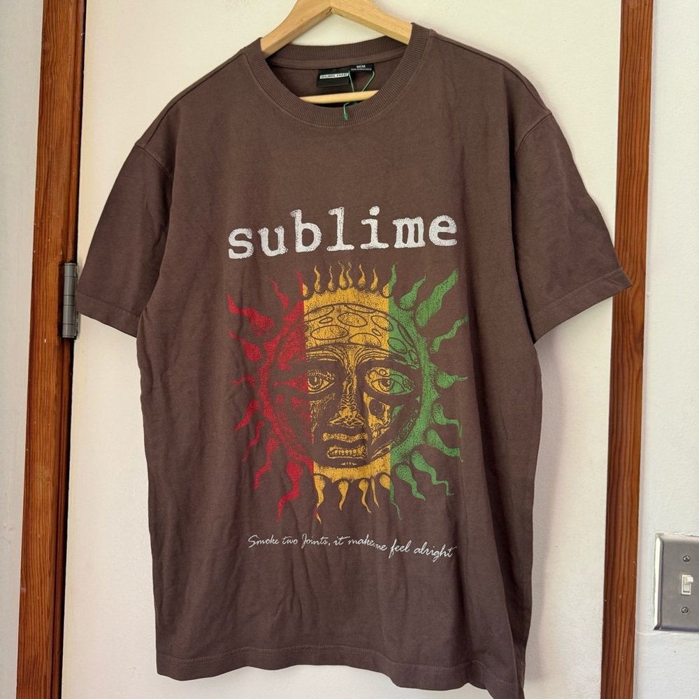 New with tags Sublime two joints Rasta sun t-shirt brown NWT